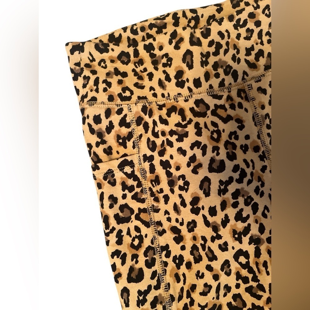 NEW J Crew Factory Animal Print High Rise Bike Shorts Size Small - Picture 4 of 7